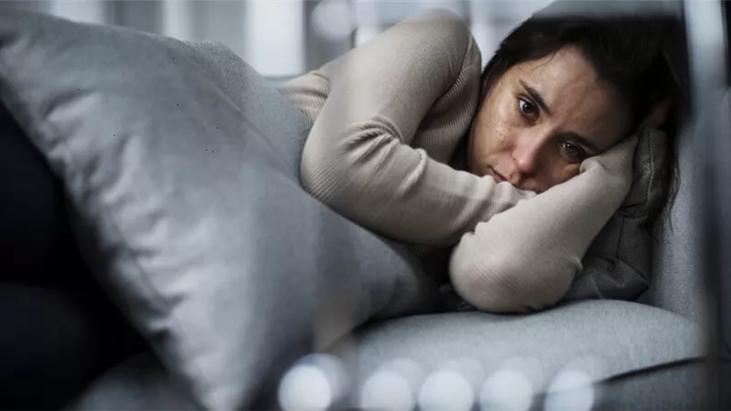 اسباب اكتئاب المرأة واعراضه