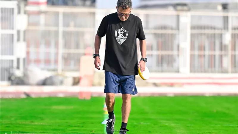 فيديو .. سيف زاهر يكشف حقيقة رحيل أوسوريو عن الزمالك وقصة سامسون