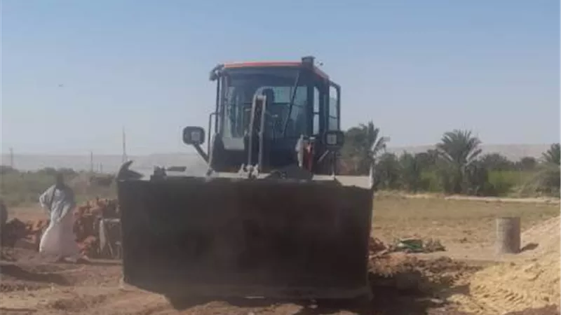 إزالة ٣ حالات تعدى بالبناء على الأراضى الزراعية بأرمنت في الأقصر