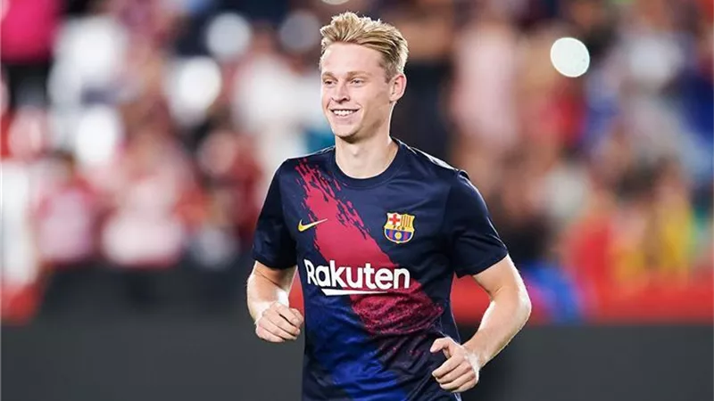 تغير مفاجئ في موقف برشلونة من استمرار دي يونج
