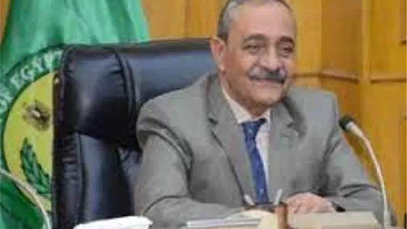 الإسماعيلية تنفذ مبادرة تخفيض أسعار السلع الأساسية
