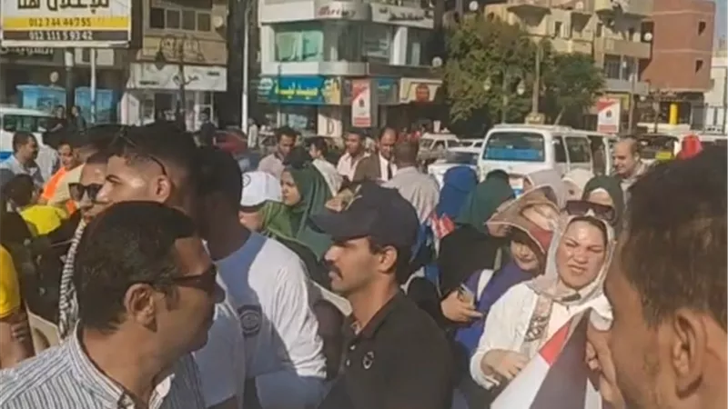 حشود شعبيه ببنى سويف للتنديد بجرائم اسرائيل