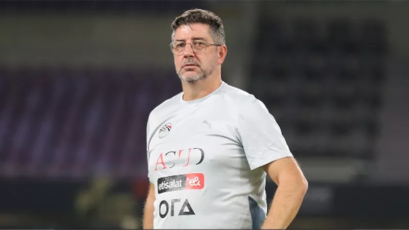 أهم مكاسب معسكر الفراعنة .. فيتوريا يشيد بهذا اللاعب