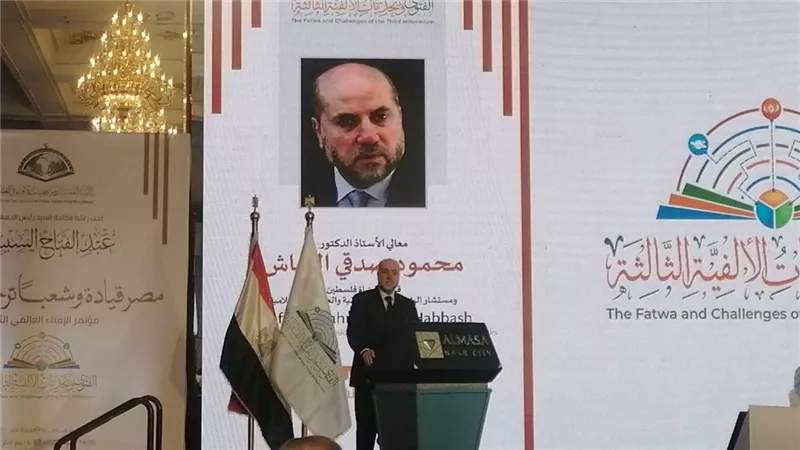 مستشار رئيس فلسطين:لن نرحل ولن يكون هناك سلام إلَّا من بوابتها