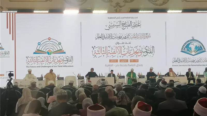 مفتي تونس:نفخر بموقف الرئيس السيسي وشوقي علام يحمل شموخ علم مصر