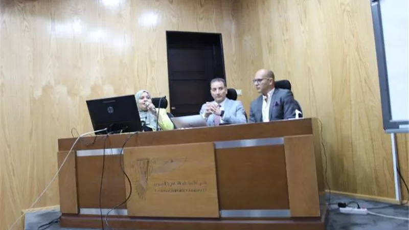 التوعية بخفض الانبعاثات الكربونية بالقابضة للمطارات والملاحة الجوية