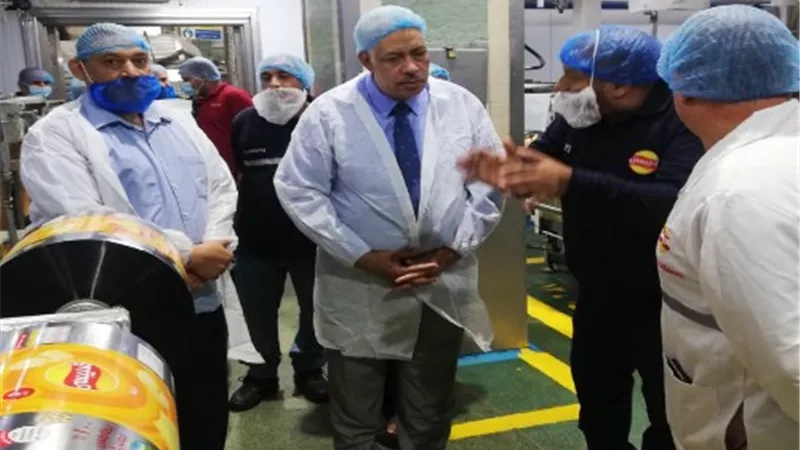 وزارة العمل: حملة تفتيش على مصنع بأسيوط للتأكد من تطبيق القانون