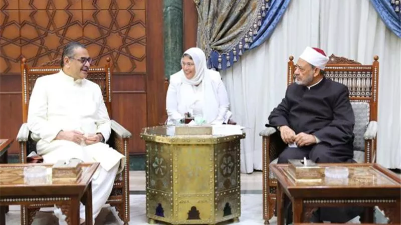 الطيب لسفير باكستان: نعتز بعلاقة الأزهر التاريخية مع باكستان