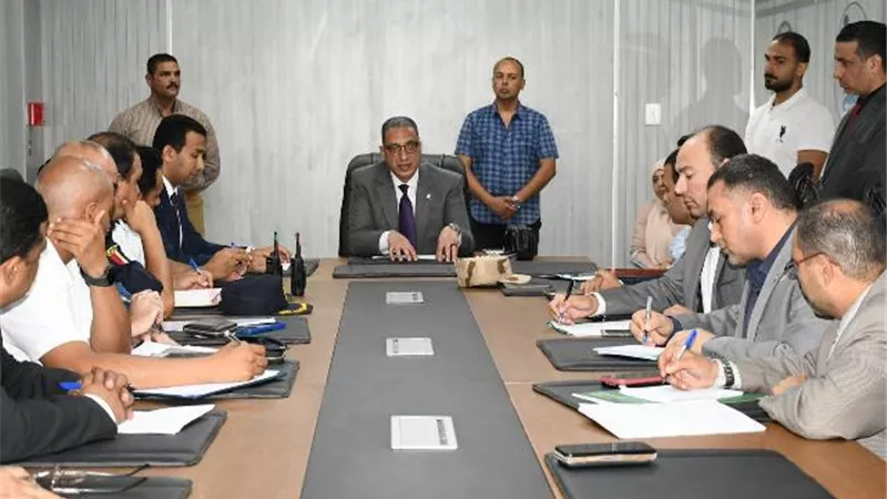 الأنصاري يتابع جاهزية المعدات وكفاءةالقوى البشرية لمواجهة الأزمات