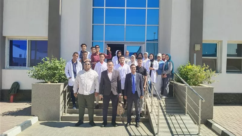 طلاب التصنيع الغذائى بجامعة طيبة فى زيارة لمجمع صناعات البغدادى