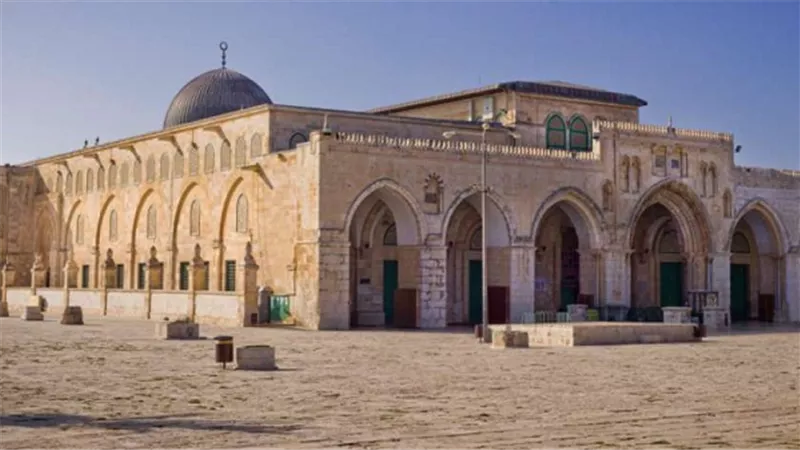 قوات الاحتلال تمنع الفلسطينين من آداء صلاة الجمعة فى المسجد الاقصى