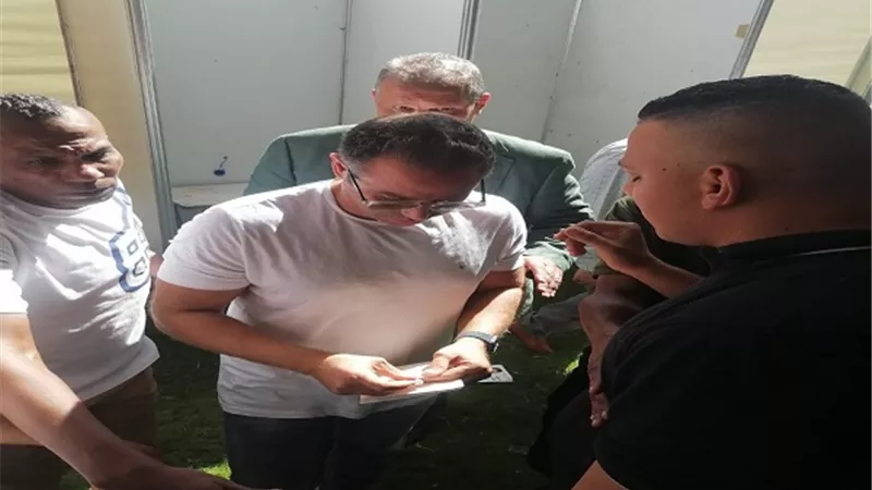 حازم إمام يدلى بصوته فى انتخابات مجلس إدارة الزمالك .. صور
