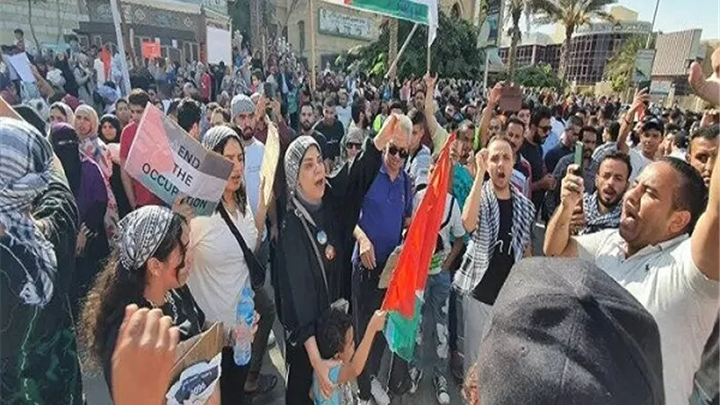 جمعة التفويض.. مظاهرات حاشدة في مصر دعما لفلسطين ورفضا لتهجير سكان غزة