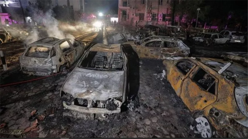 لحظة فتك قذيفة فلسطينية بـ