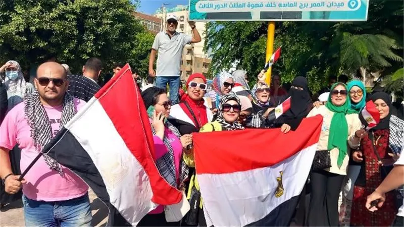 دمك دمى يافلسطين هتافات الاسماعيلاوية بميدان الممر لمناصرة غزة