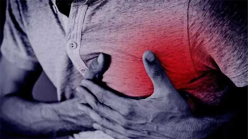 هذه العلامات تحذرمن الاصابة بالسكتة القلبية