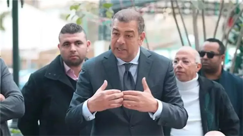 هاني شكري: أتمنى الابتعاد عن القضايا ونبني الزمالك من جديد
