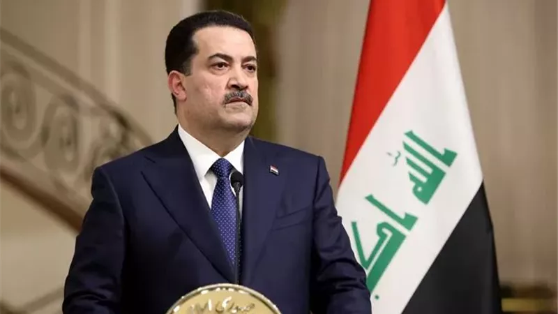 رئيس وزراء العراق يصل مصر لحضور قمة القاهرة للسلام
