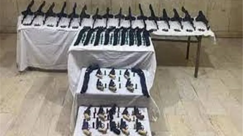 الداخلية تضبط تجار الكيف والسلاح في أسوان ودمياط