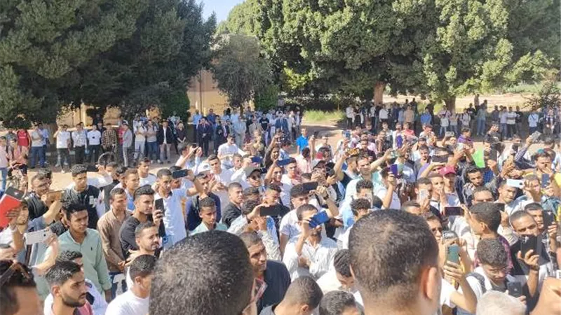 بروح والدم نفديك يا أقصى جامعة الأزهر بأسيوط تنظم وقفة