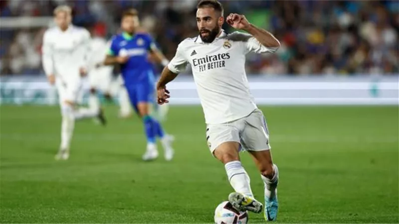 شاهد .. كارفخال يعادل النتيجة لريال مدريد أمام إشبيلية