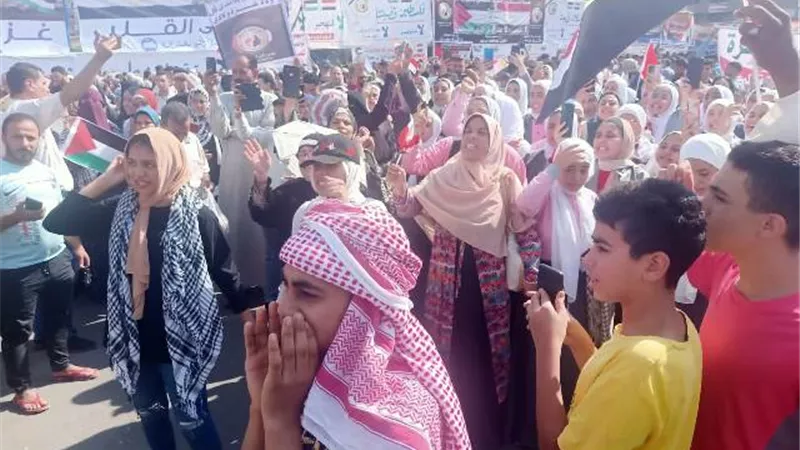 خطباء مساجد الشرقية: وطنك زادك.. وطنك حياتك ومماتك