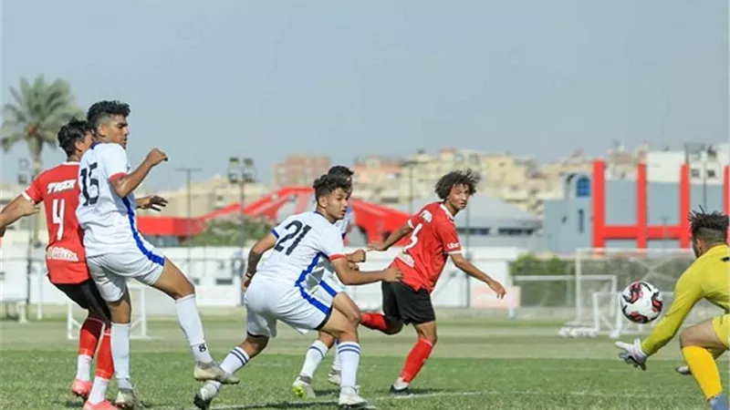 غزل المحلة يكافئ لاعبيه بعد الفوز على الأهلي