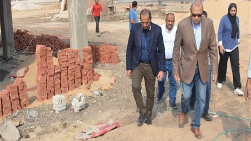 الهجان يتابع أعمال إنشاء المحطة الوسيطة لجمع القمامة بالقناطر