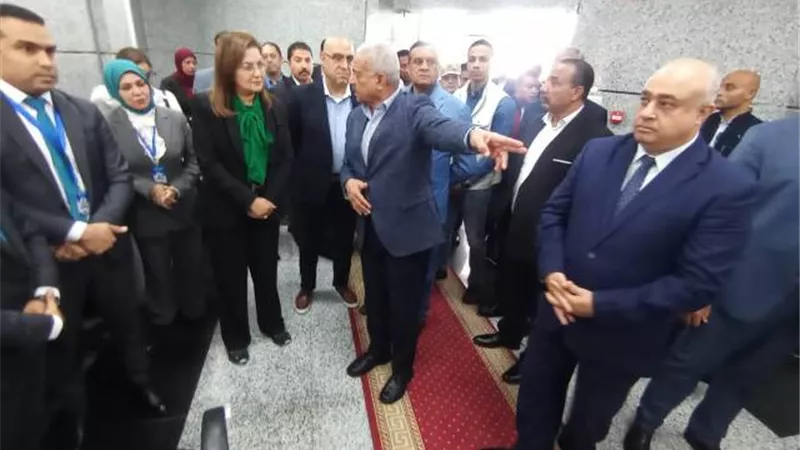 بتكلفة 49 مليون جينه.. محافظ السويس يتفقد المركز التكنولوجي