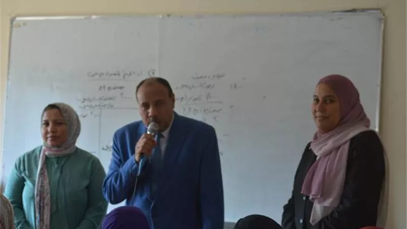 نائب رئيس جامعة الأزهرللوجه القبلي يطمئن على سيرالعملية التعليمية