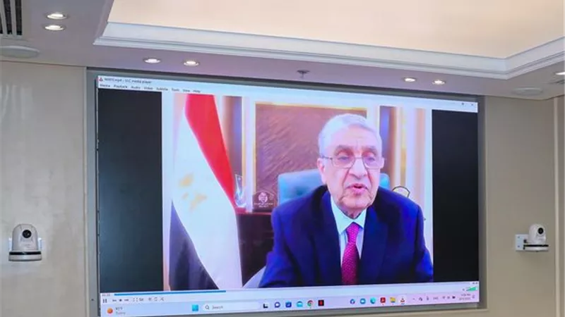 الكهرباء: تعزيز تنافسية مصر في مجال الهيدروجين الأخضر