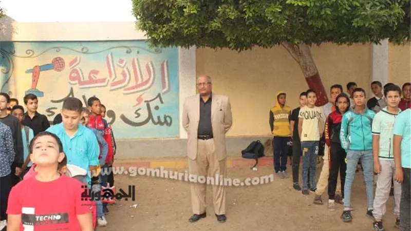 جولة بمدرستى رزقة المشارقة والثوره ببنى سويف