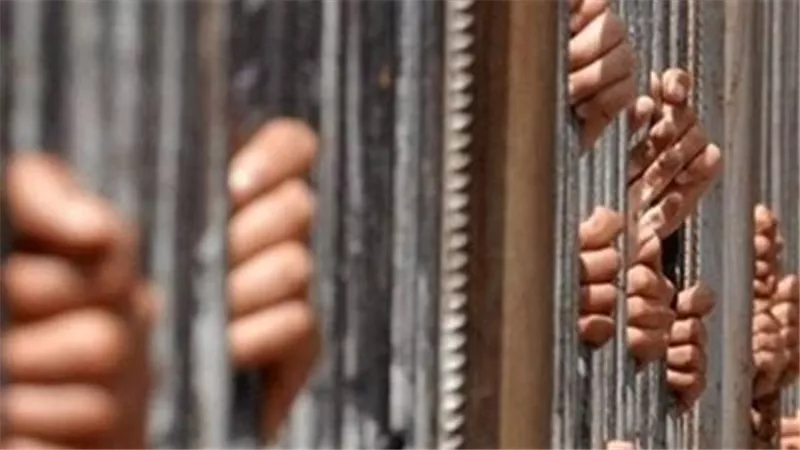 تجديد حبس 9 أشخاص 15 يوما لسرقتهم مليون جنيه من تاجر أقمشة بأطفيح