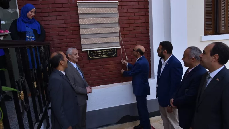 رئيس جامعة أسيوط يفتتح مبنى سكن الطلاب (ب) بقطاع المدن الجامعية