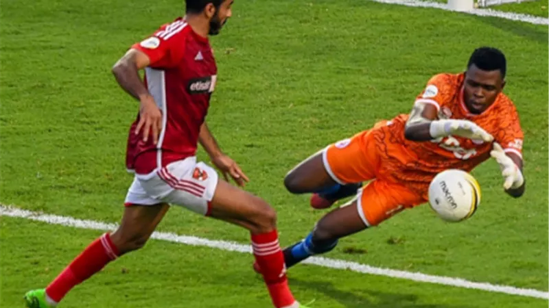 كهربا يدرك التعادل للأهلى أمام سيمبا بالدورى الافريقى.. فيديو