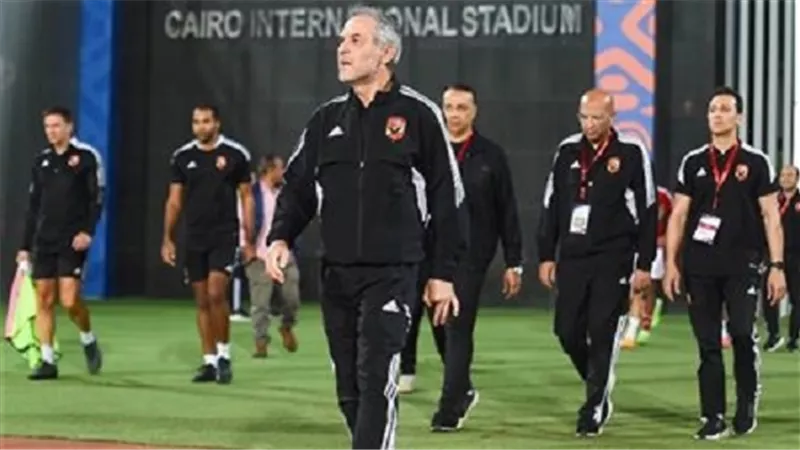 الأهلي يصل استاد القاهرة استعدادا لمواجهة سيمبا التنزاني