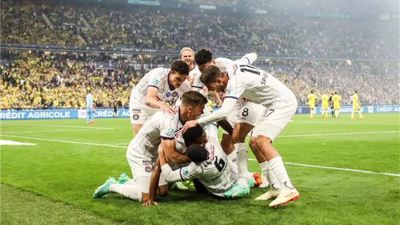 فيديو .. دالينجا يتعادل لـ تولوز أمام ليفربول بالدورى الأوروبى