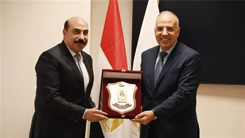 الدكتور سويلم واللواء عطية يشهدان توقيع بروتوكول تعاون مشترك