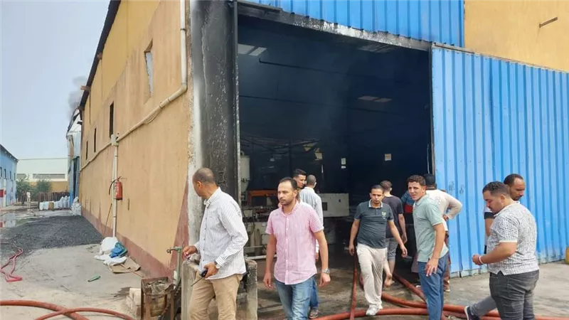 إخماد حريق بمصنع لإنتاج الولاعات ببنى سويف