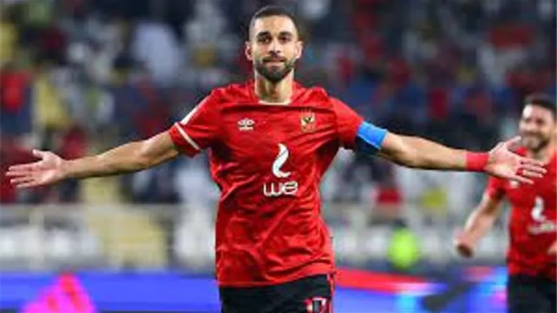 نجما الاهلى فى المرحلة الأخيرة للتأهيل قبل المشاركة فى التدريبات