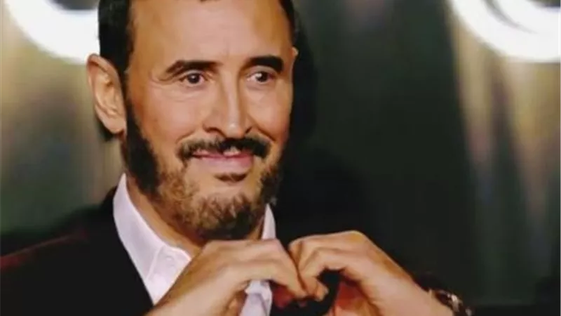 كاظم الساهر يعلن تأجيل حفلاته تضامنا مع الشعب الفلسطينى