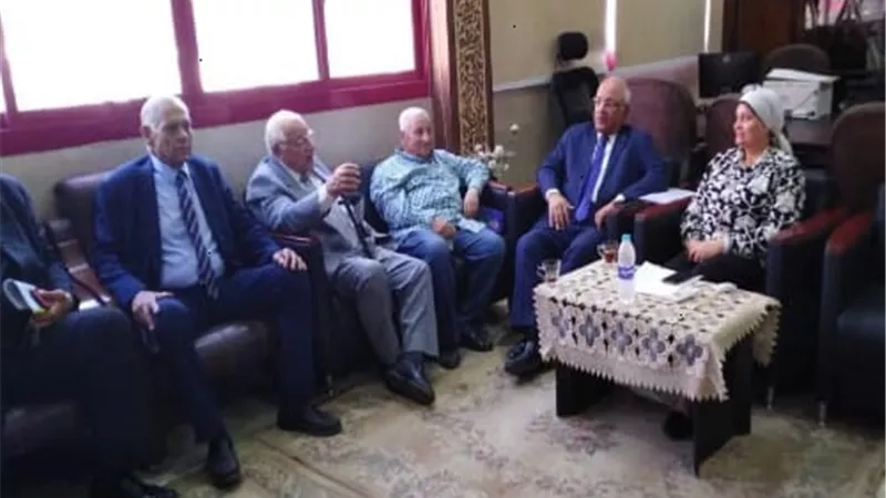 أمناء القليوبية يناقش دور مجالس الآباء في تذليل عقبات العملية التعليمية