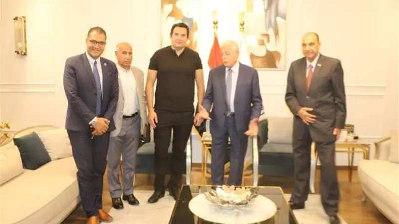 فوده: زيادة المجموعات السياحية الواردة من ايطاليا