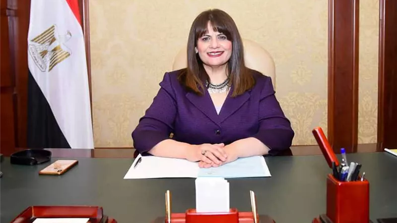 سها جندى: مصر حريصة على إتاحة الفرصة للجميع.. و«غرفة عمليات» لمتابعة تصويت الجاليات