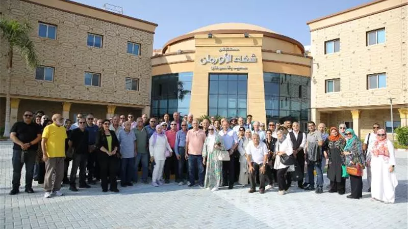 وصول وفد من اللمتبرعين لدعم الاطفال مرضى السرطان بالأقصر