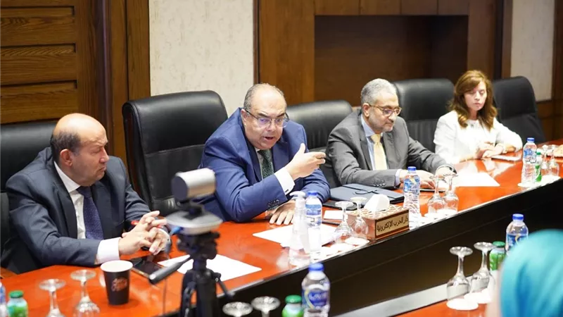 الوطنية للمشروعات الذكية تجتمع لاختيار المشروعات الفائزة