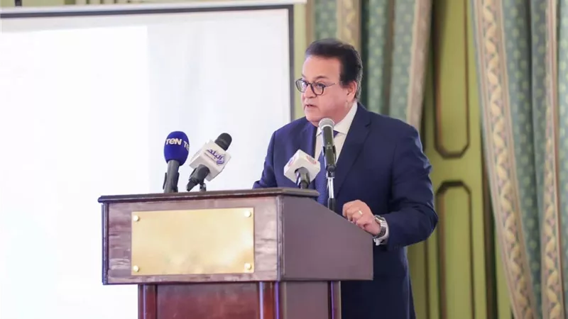 وزير الصحة يشهد إطلاق خارطة الطريق للحد من السمنة