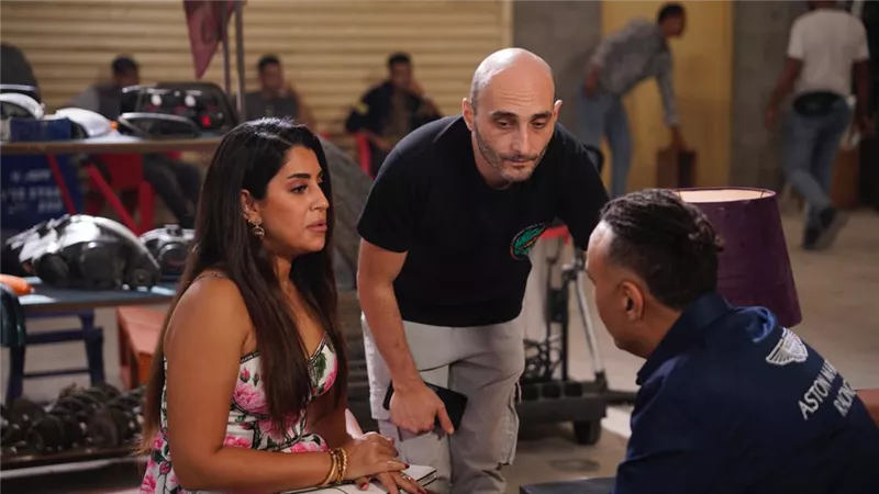 شاهد.. صناع ونجوم فيلم «درويلة» فى أحد فنادق مدينة 6 أكتوبر