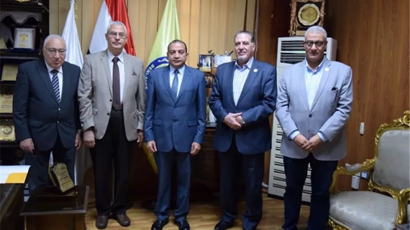 تجديد ورفع كفاءة قسم العمليات بمستشفى بنى سويف الجامعى