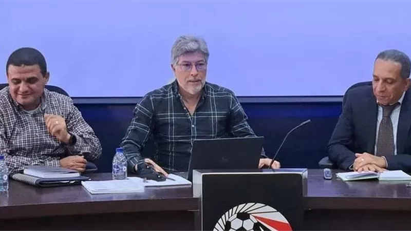 بيريرا يطالب الحكام بالتعامل بحزم مع اللاعبين خلال المبارايات
